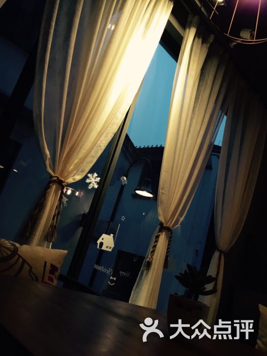 小妖苹果版(小妖游戏介绍)